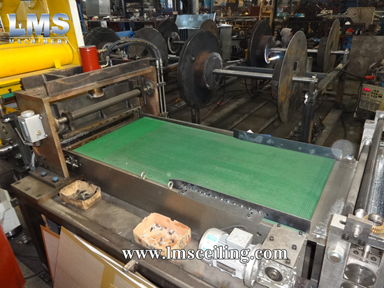 lms first metal ceiling perforation and forming line (2)