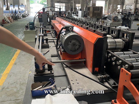 LMS Linear Strip Ceiling Machine Driven System