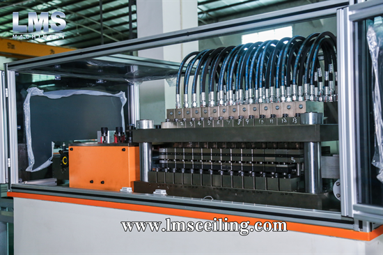 LMS high speed grilyato open cell ceiling machine 30 meters per min punching units